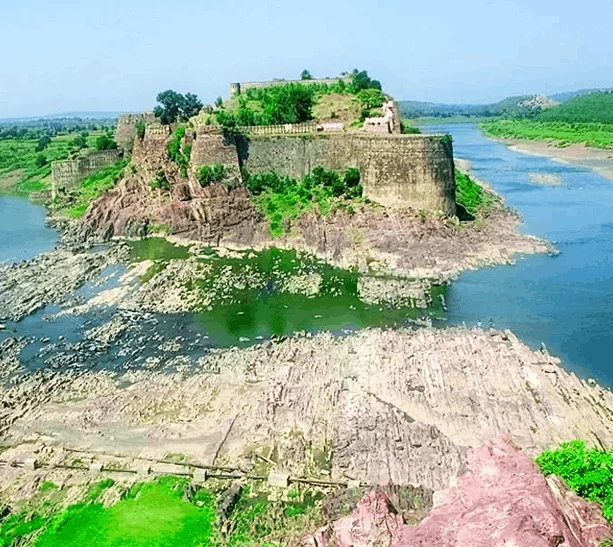 gagron fort
